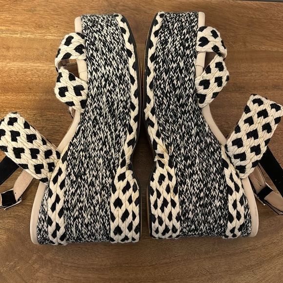 Stylish, Free People platform shoes NWOB - Picture 5 of 8